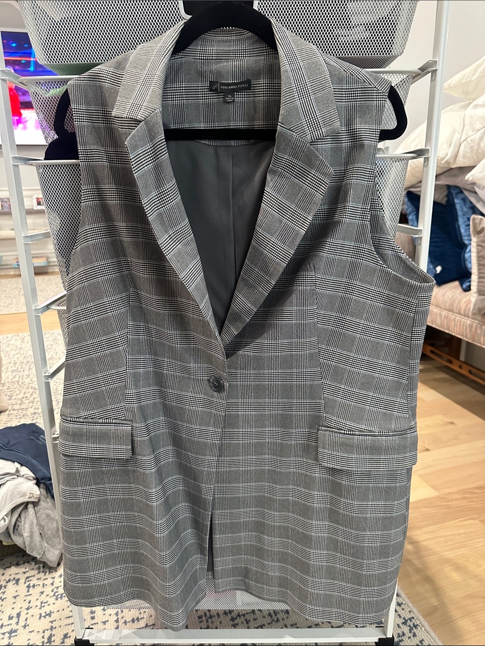 Adrianna Papell Gray Glen Plaid Sleeveless Blazer Vest